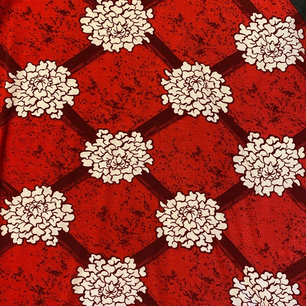 📌LuLaRoe • Randy • Top - Picture 2 of 5